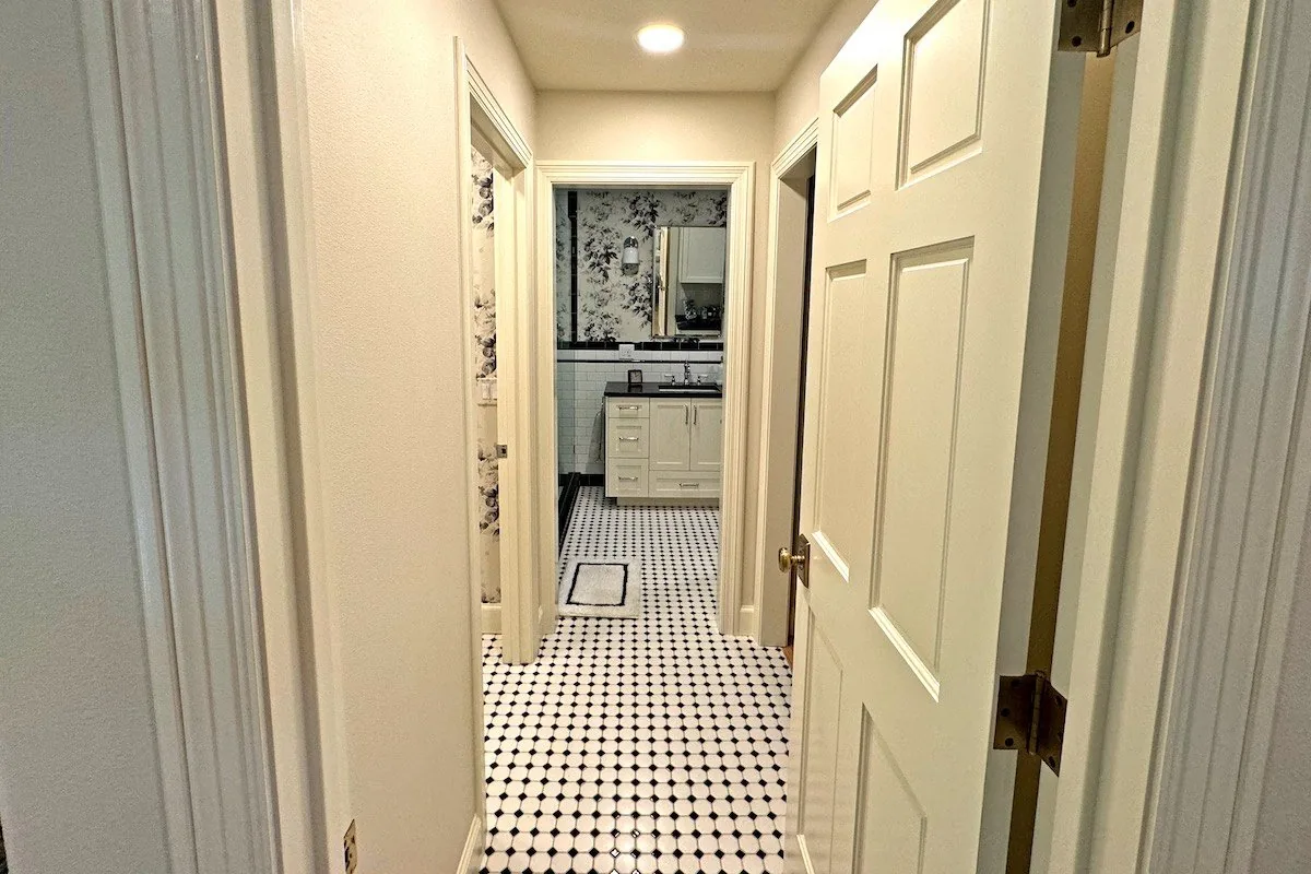 Christensen Primary Suite Remodel — Primary Suite remodel in Lake Oswego, OR (photo 3)