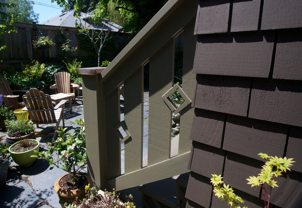 Sullivan's Gulch Patio — Outdoor Living remodel in Portland, OR (photo 2)